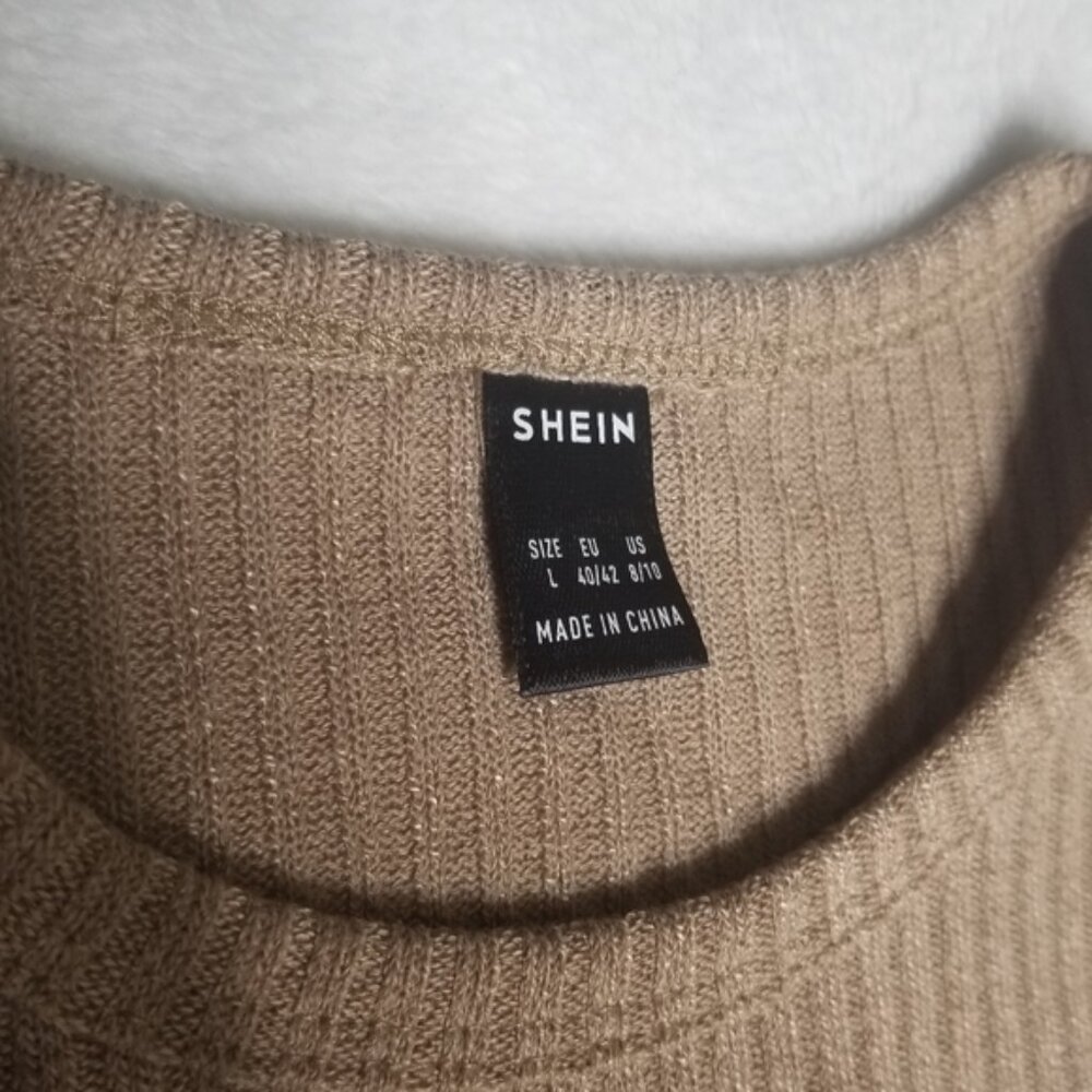 Shein Cropped Ribbed Tank Tops - Picture 3 of 4
